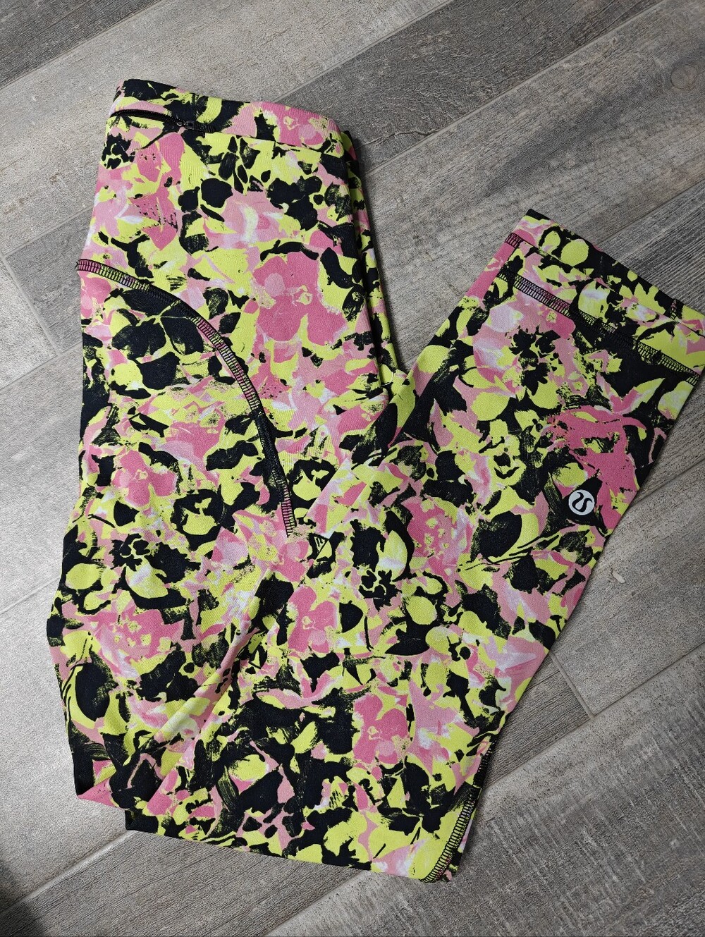 Lulemon Swift Speed Crop Leggings 21"Inflect Floral Highlight Yellow NWOT